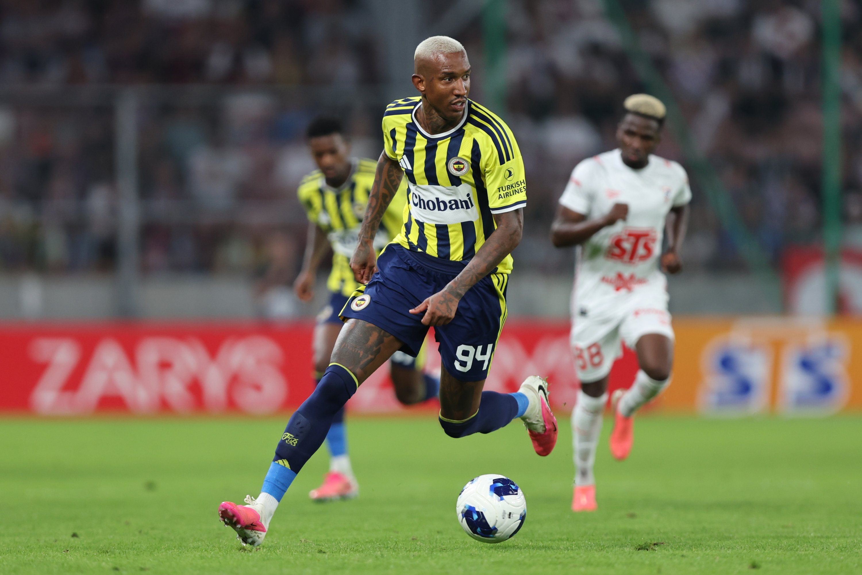 Fenerbahçe clear Gornik hurdle to continue Champions League quest