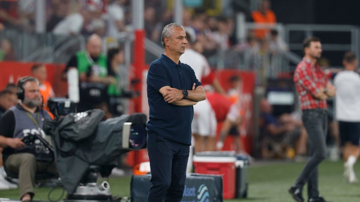 Fenerbahçe's coach Ismail Kartal during the UEFA Champions League second round qualifiers match against Gornik Zabrze at Arena Zabrze, Zabrze, Poland, July 29, 2026. (IHA Photo)