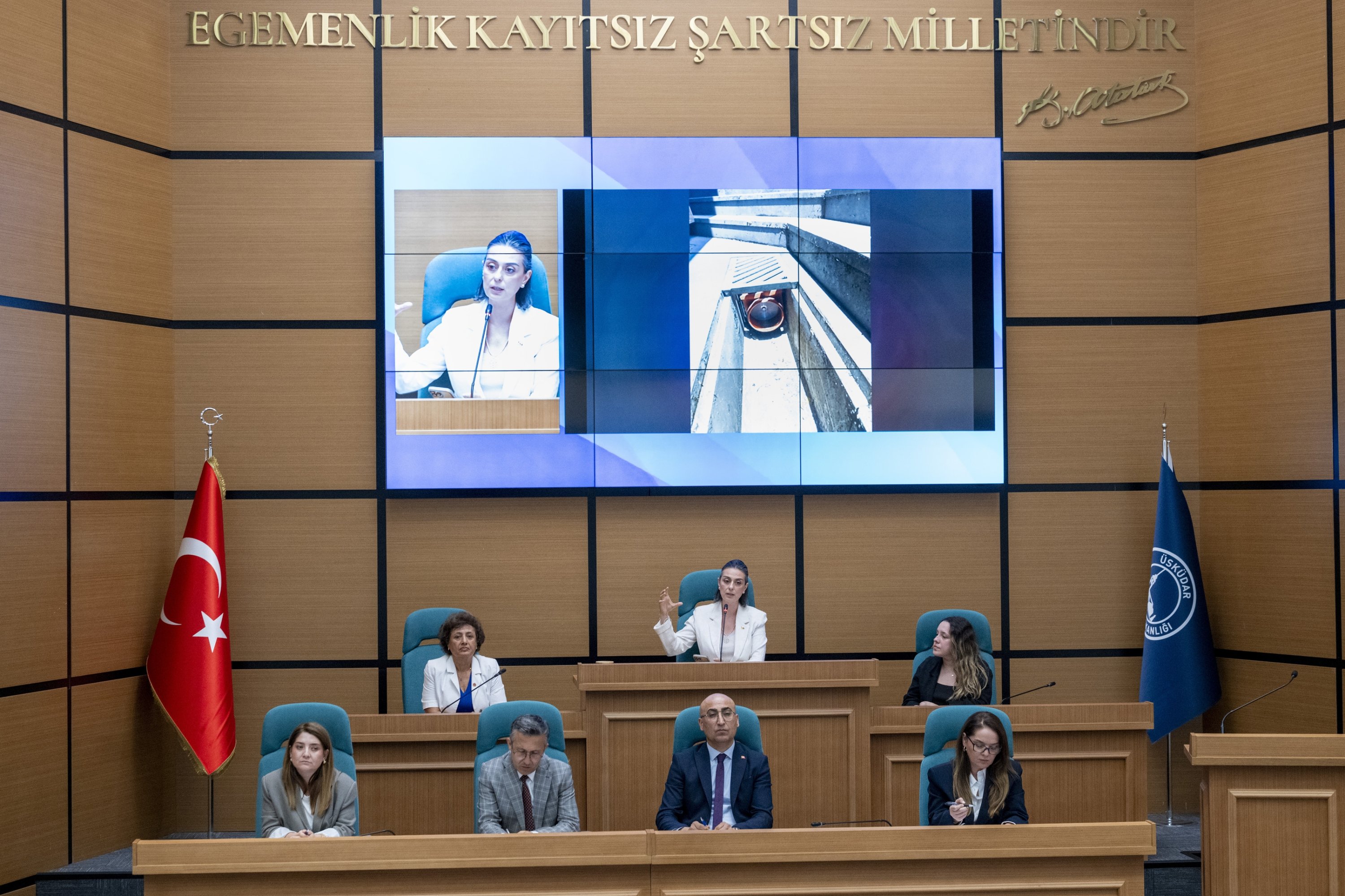 Istanbul’s Üsküdar District Mayor Dedetaş arrested in bribery probe