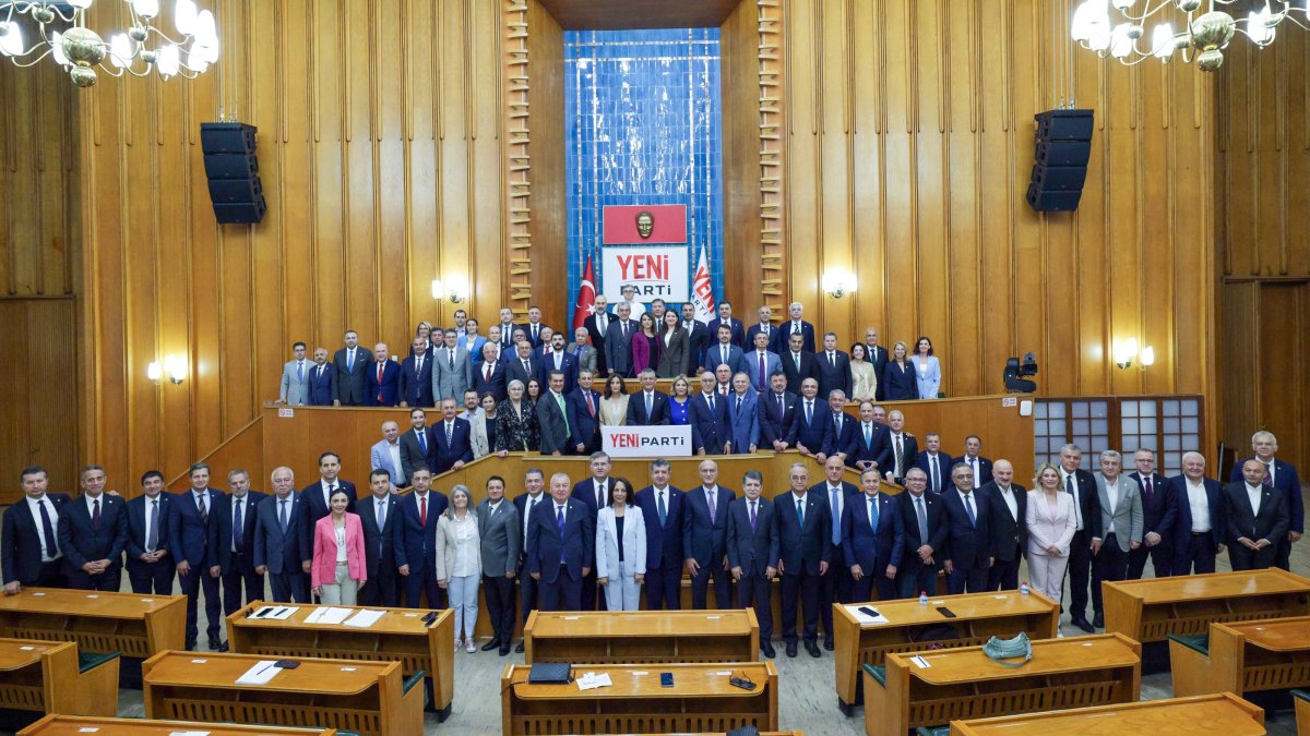 Members of the New Party's parliamentary group meet under the chairmanship of party leader Özgür Özel, Ankara, Türkiye, July 28, 2026. (DHA Photo)