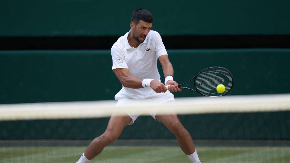 Serbia's Novak Djokovic returns a shot during his semifinal match against Italy's Jannik Sinner on day 12 at All England Lawn Tennis and Croquet Club, London, U.K., July 10, 2026. (Reuters Photo)