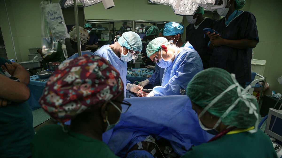 Turkish doctors perform a kidney transplant as part of a health cooperation program, Ouagadougou, Burkina Faso, July 28, 2026. (AA Photo)