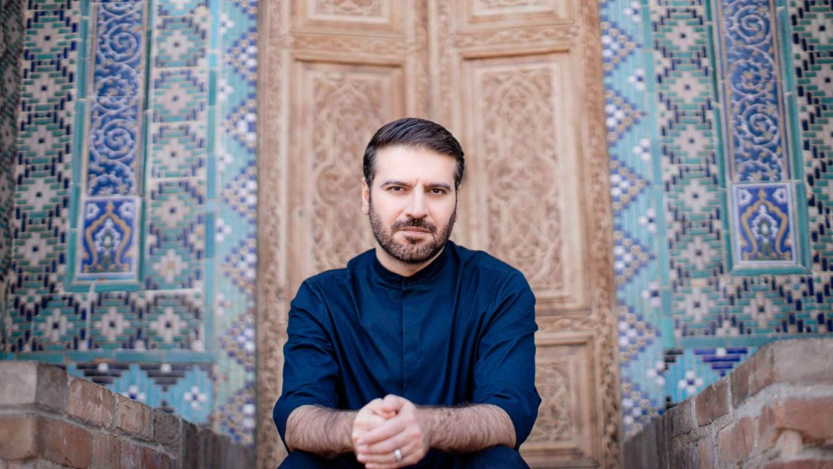 Sami Yusuf poses for a photo during an interview in Istanbul, Türkiye, May 13, 2026. (AA Photo)