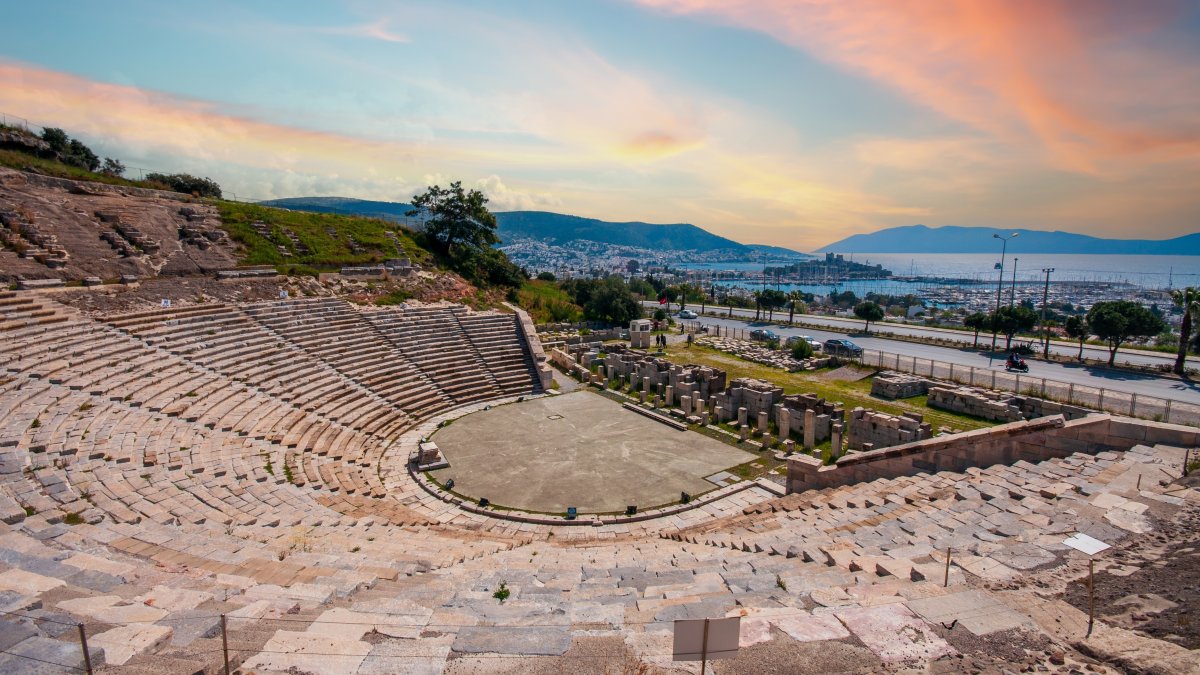 An undated aerial view of the theater of ancient Halicarnassus in Bodrum, southwestern Türkiye. (Shutterstock Photo)