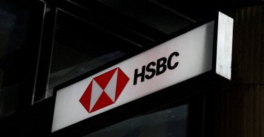 An HSBC logo is displayed outside a bank branch, Sydney, Australia, Aug. 19, 2025. (Reuters Photo)
