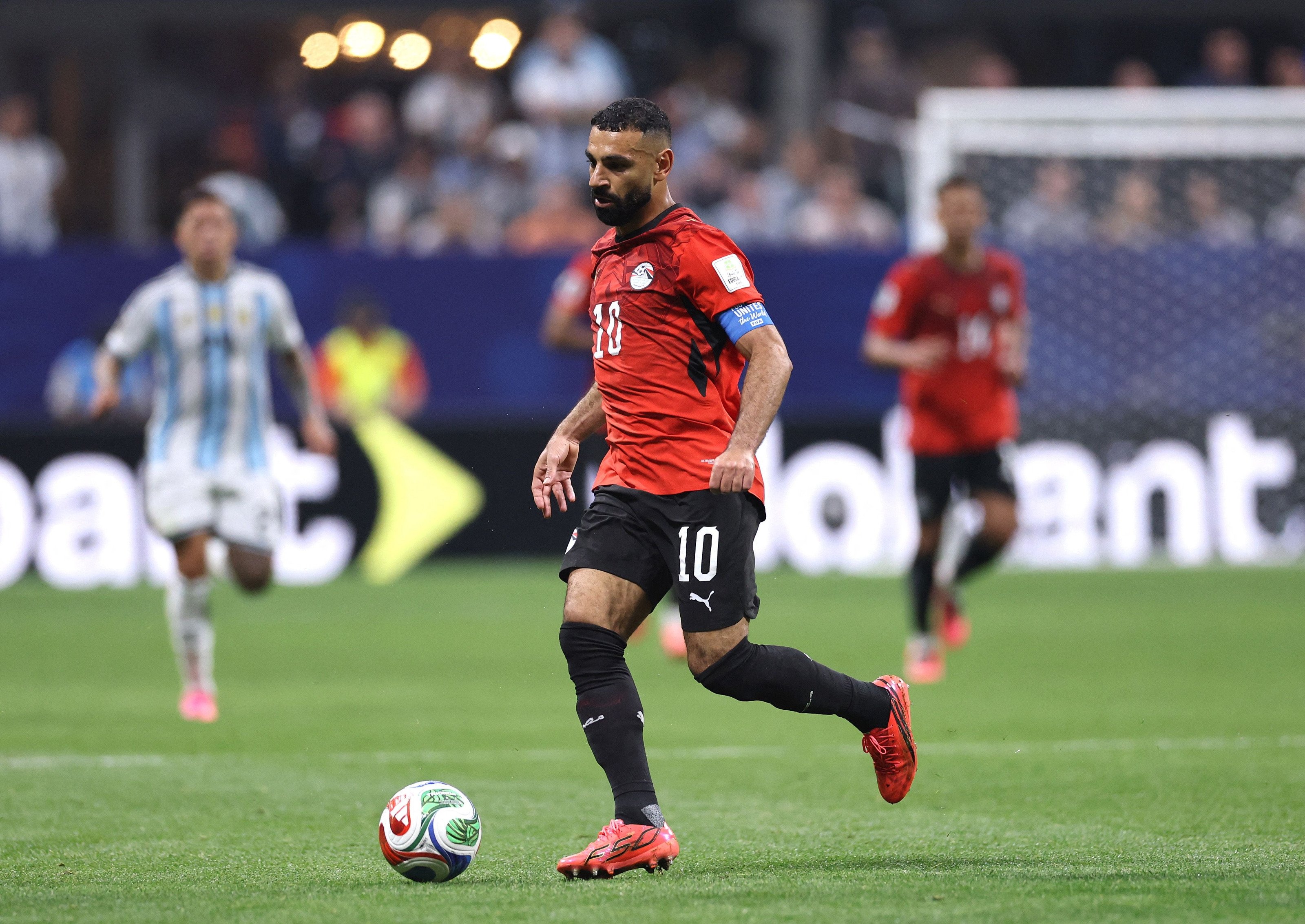 Egypt's Mohamed Salah controls the ball during the 2026 FIFA World Cup Round of 16 match against Argentina at Atlanta Stadium, Atlanta, U.S., July 7, 2026. (AFP Photo)