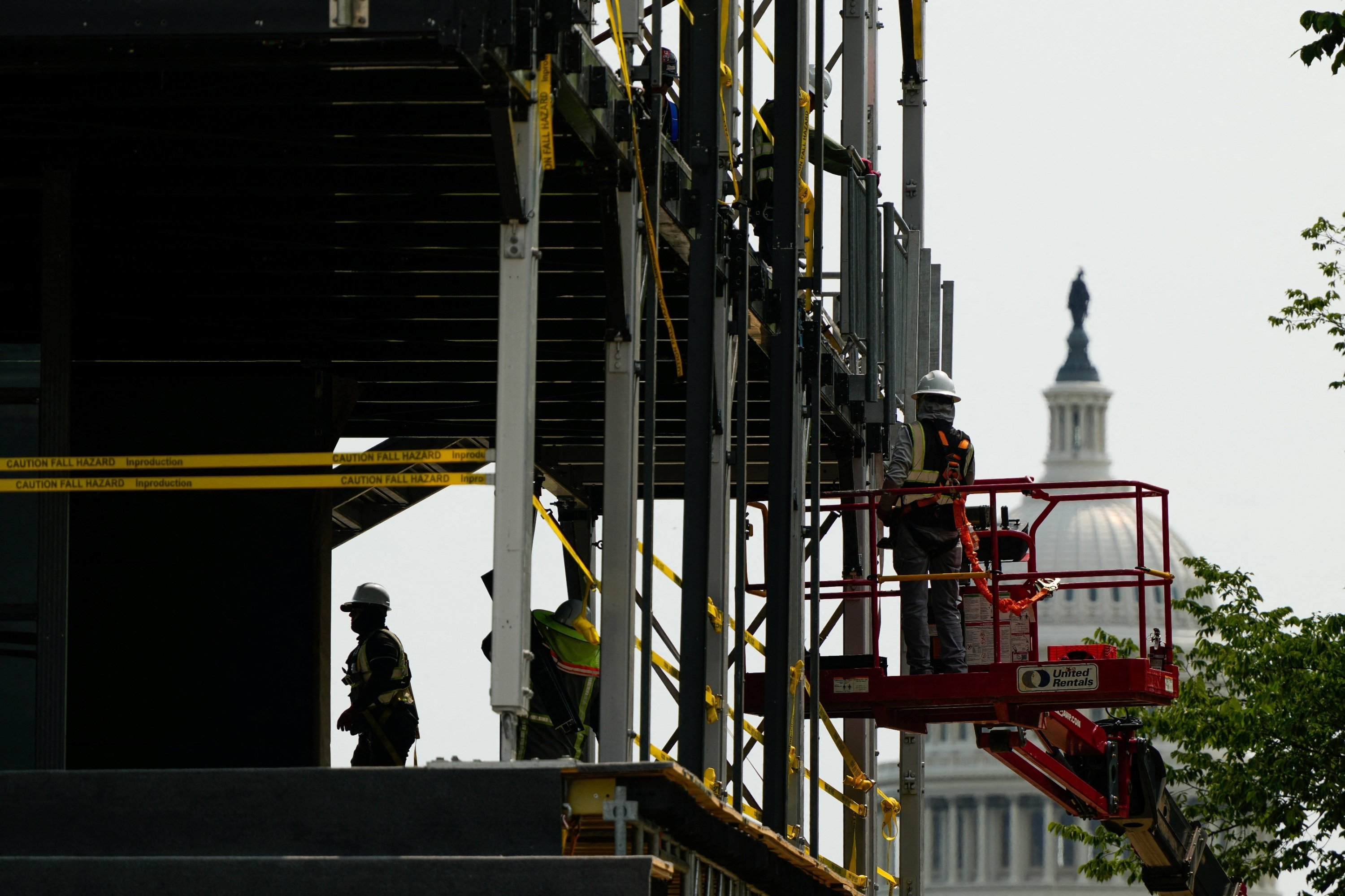 US workers’ share of GDP slides to fresh record low