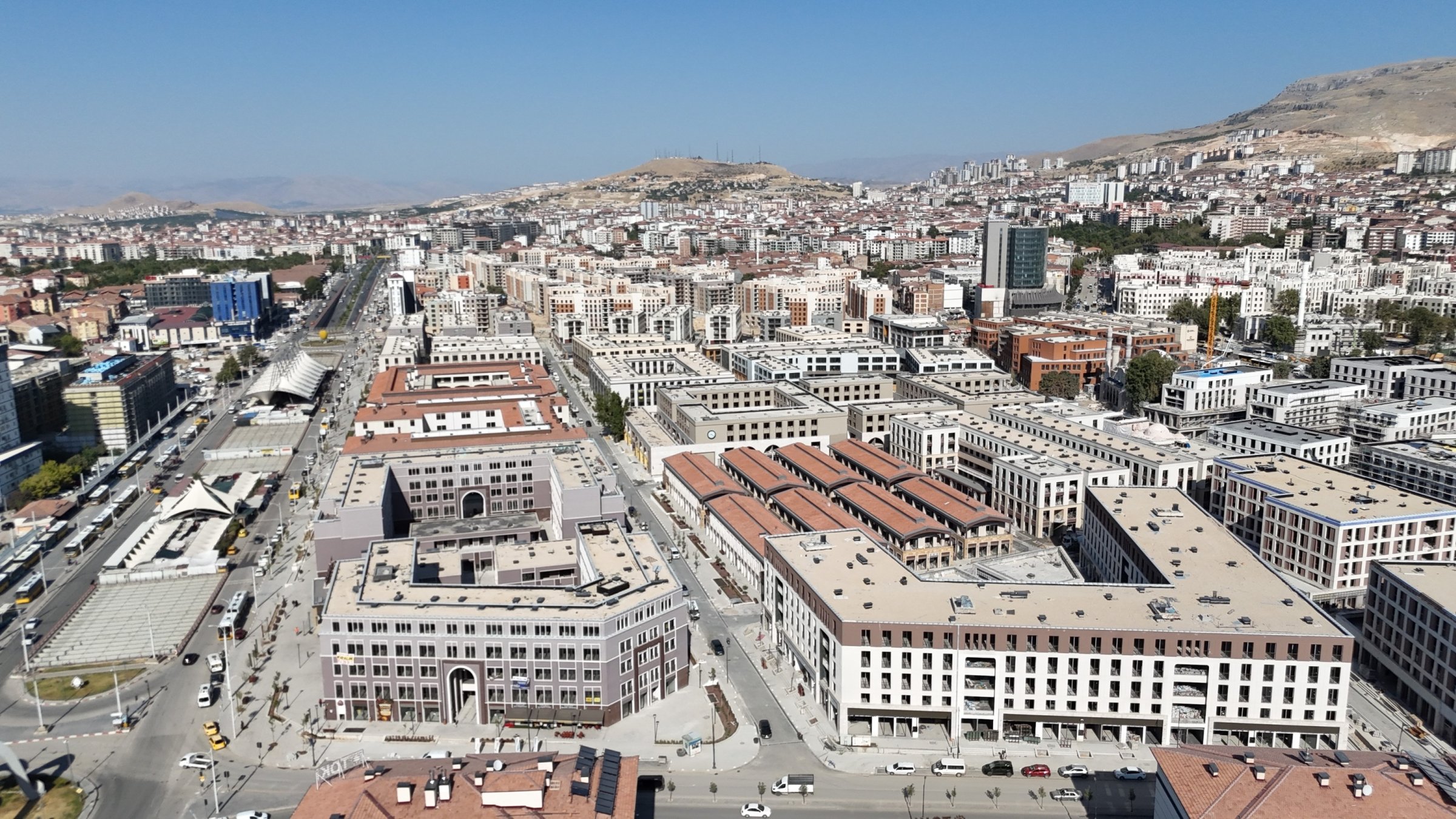 An aerial view of Malatya's rebuilt New Bazaar, where reconstruction is largely complete and businesses are gradually reopening, Malatya, Türkiye, Aug. 6, 2026. (IHA Photo)