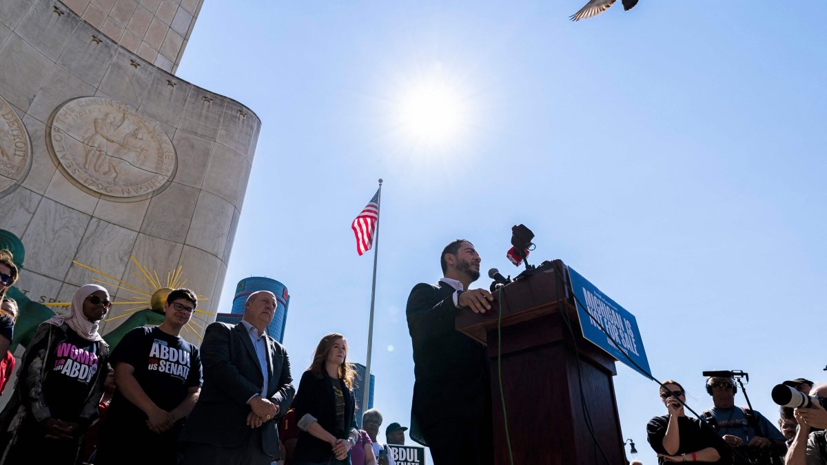 Michigan Democratic Senate primary winner Abdul El-Sayed speaks during a press conference in front of the Spirit of Detroit statue, Michigan, U.S., Aug. 5, 2026. (AFP Photo)