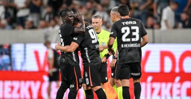Beşiktaş players celebrate after Semih Kılıçsoy's goal during the UEFA Europa League 3rd qualifying round match against FC Hradec Kralove at the FINEP Arena, Hradec Kralove, Czechia, Aug. 8, 2026. (AA Photo)