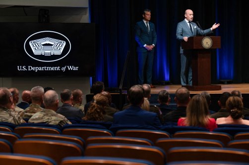 U.S. White House Deputy Chief of Staff Stephen Miller (R) speaks alongside U.S. Secretary of Defense Pete Hegseth (L), Washington, U.S., July 27, 2026. (AFP Photo)