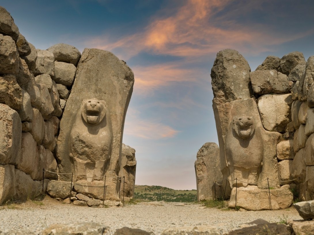 The Lion Gate, one of the monumental entrances to Hattusa, the ancient Hittite capital, Çorum, Türkiye. (Shutterstock Photo)