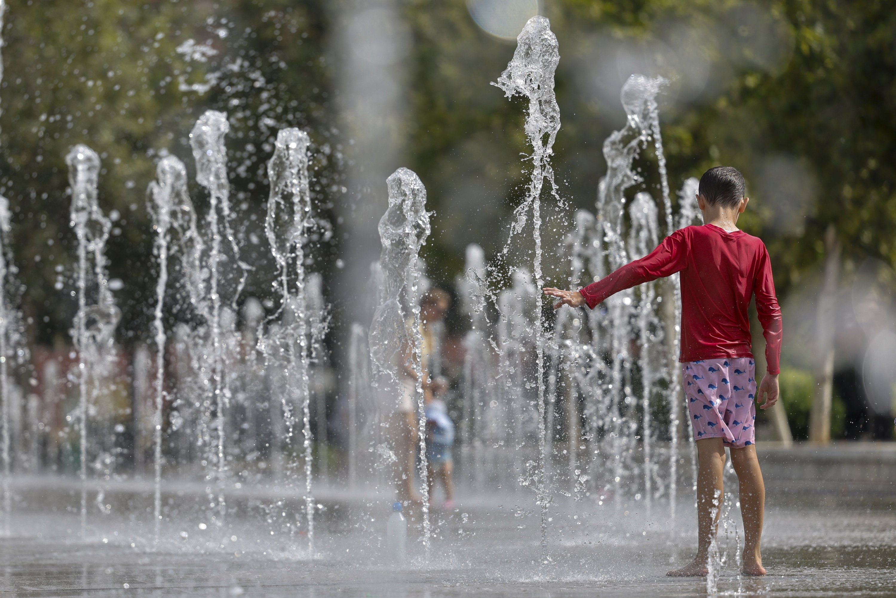 Europe braces for another heat wave as drought hits UK, France