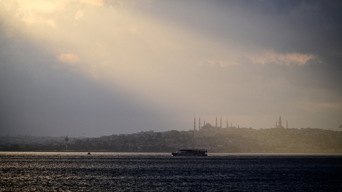 A view of Istanbul as the city records a 7% year-on-year decline in particulate matter pollution in July, Istanbul, Türkiye, Aug. 9, 2026. (AA Photo) 