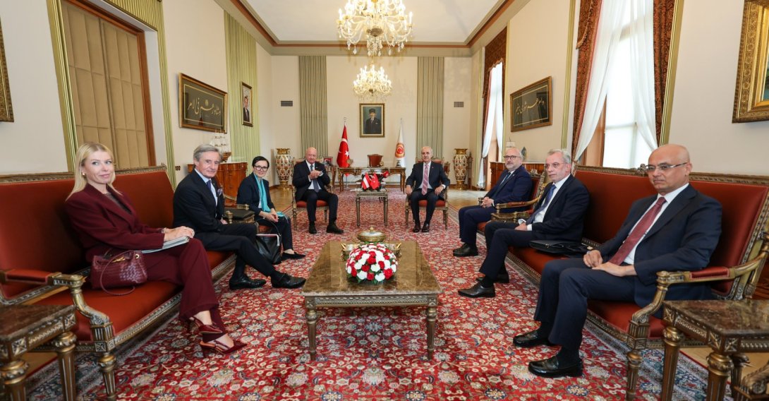Turkish Parliament Speaker Numan Kurtulmuş meets with Austrian Chancellor Christian Stocker in Ankara, Aug. 10, 2026. (DHA Photo)