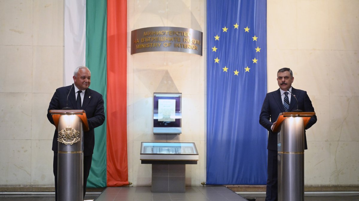 Interior Minister Mustafa Çiftçi (R) holds a news conference with Bulgarian Interior Minister Ivan Demerdzhiev (L), Sofia, Bulgaria, Aug. 11, 2026. (AA Photo)