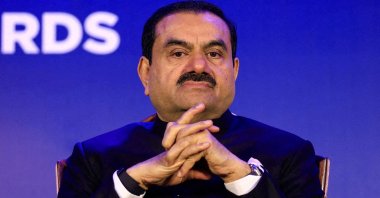 Indian billionaire Gautam Adani attends the 51st Gems and Jewellery Awards, Jaipur, India, Nov. 30, 2024. (Reuters Photo)