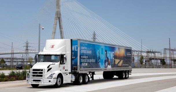 A truck drives on the Gordie Howe International Bridge during the opening ceremony in Windsor, Ontario, July 24, 2026. (AFP Photo)