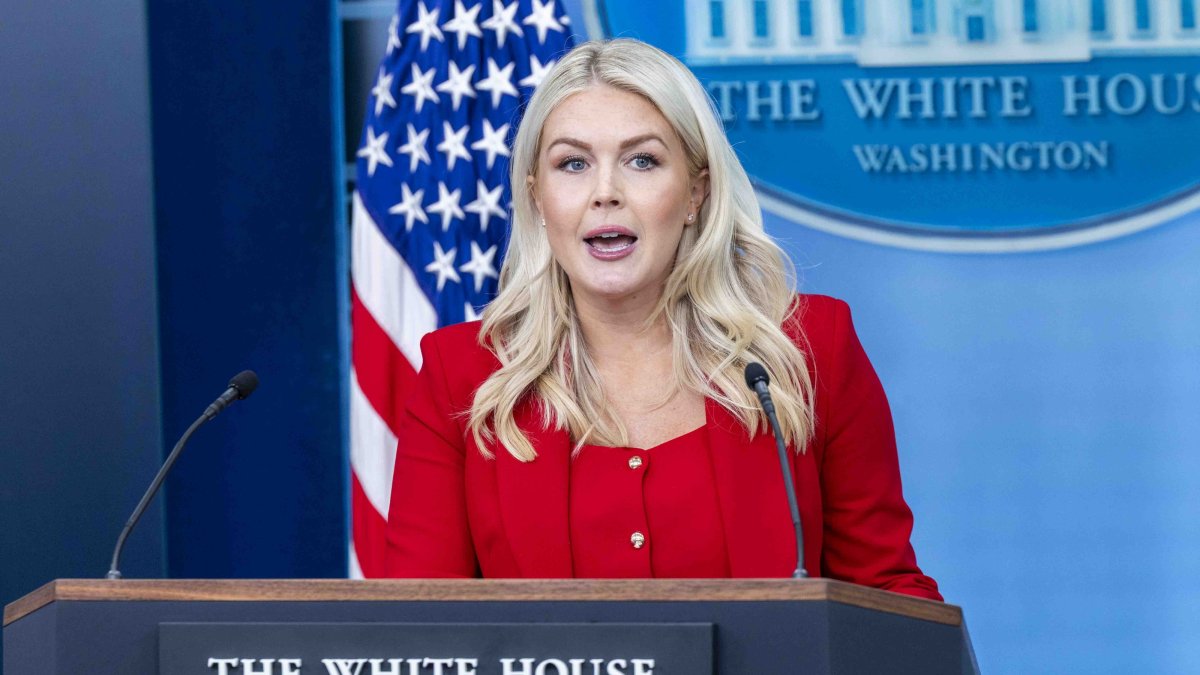 White House Press Secretary Karoline Leavitt responds to a question from the news media during a press briefing at the White House in Washington, D.C, July 23, 2026. (EPA Photo)