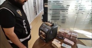 Turkish authorities launch a wide-ranging financial crime investigation into the alleged Alihan Kuriş criminal organization, Ankara, Türkiye, Aug. 13, 2026. (DHA Photo)