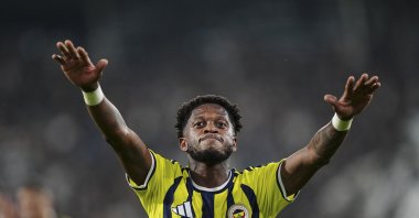 Fenerbahçe's Fred waves to fans after the UEFA Champions League qualifying 3rd-round match against Sturm Graz at Liebenau Stadium, Graz, Austria, Aug. 11, 2026. (AA Photo)
