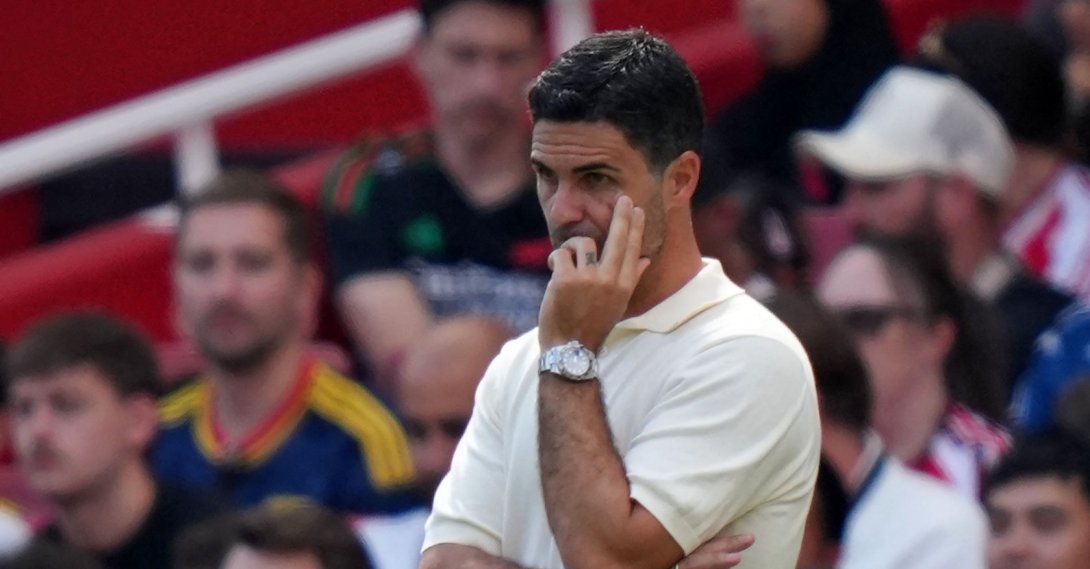 Arsenal's Spanish manager Mikel Arteta gestures on the touchline during the English Premier League football match between Arsenal and Borussia Dortmund at the Emirates Stadium, London, U.K., Aug. 9, 2026. (AFP Photo)