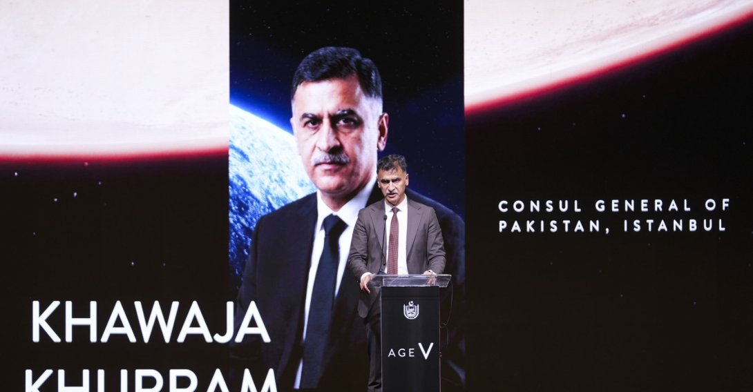 Pakistan’s Consul General in Istanbul, Khawaja Khurram Naeem, delivers a speech at an event in Istanbul, Türkiye, Aug. 13, 2026. (AA Photo)