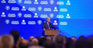 Parliament Speaker Numan Kurtulmuş speaks at an event, Istanbul, Türkiye, Aug. 15, 2026. (AA Photo)