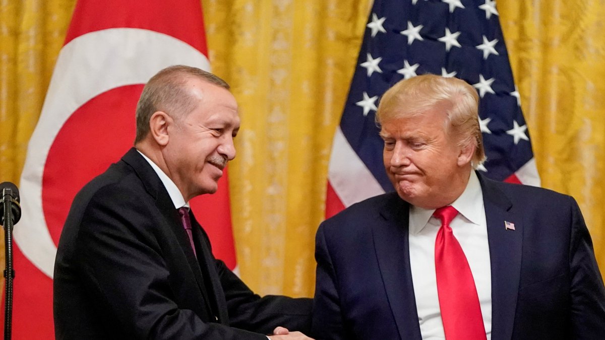 U.S. President Donald Trump greets President Recep Tayyip Erdoğan during a joint news conference at the White House in Washington, D.C., U.S., Nov. 13, 2019. (Reuters File Photo)