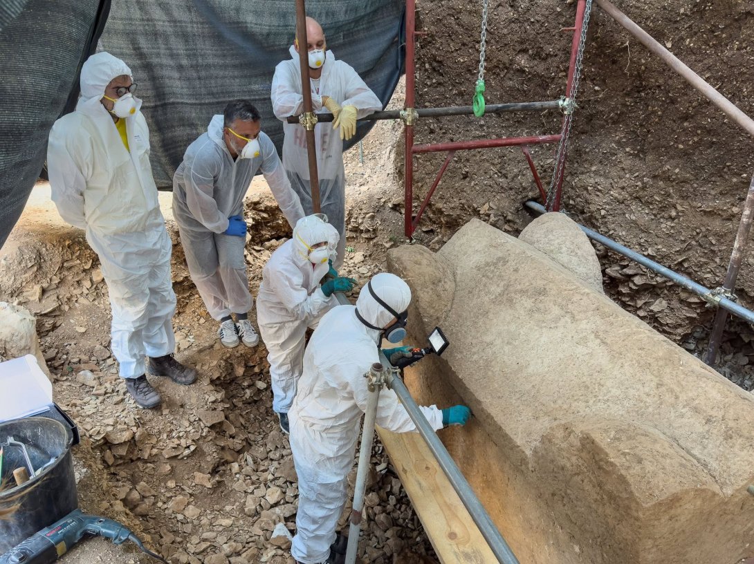 Archaeologists uncover the sarcophagus in a necropolis in Cavtat, Croatia, in this undated photo. (Muzeji i galerije Konavala on Facebook)