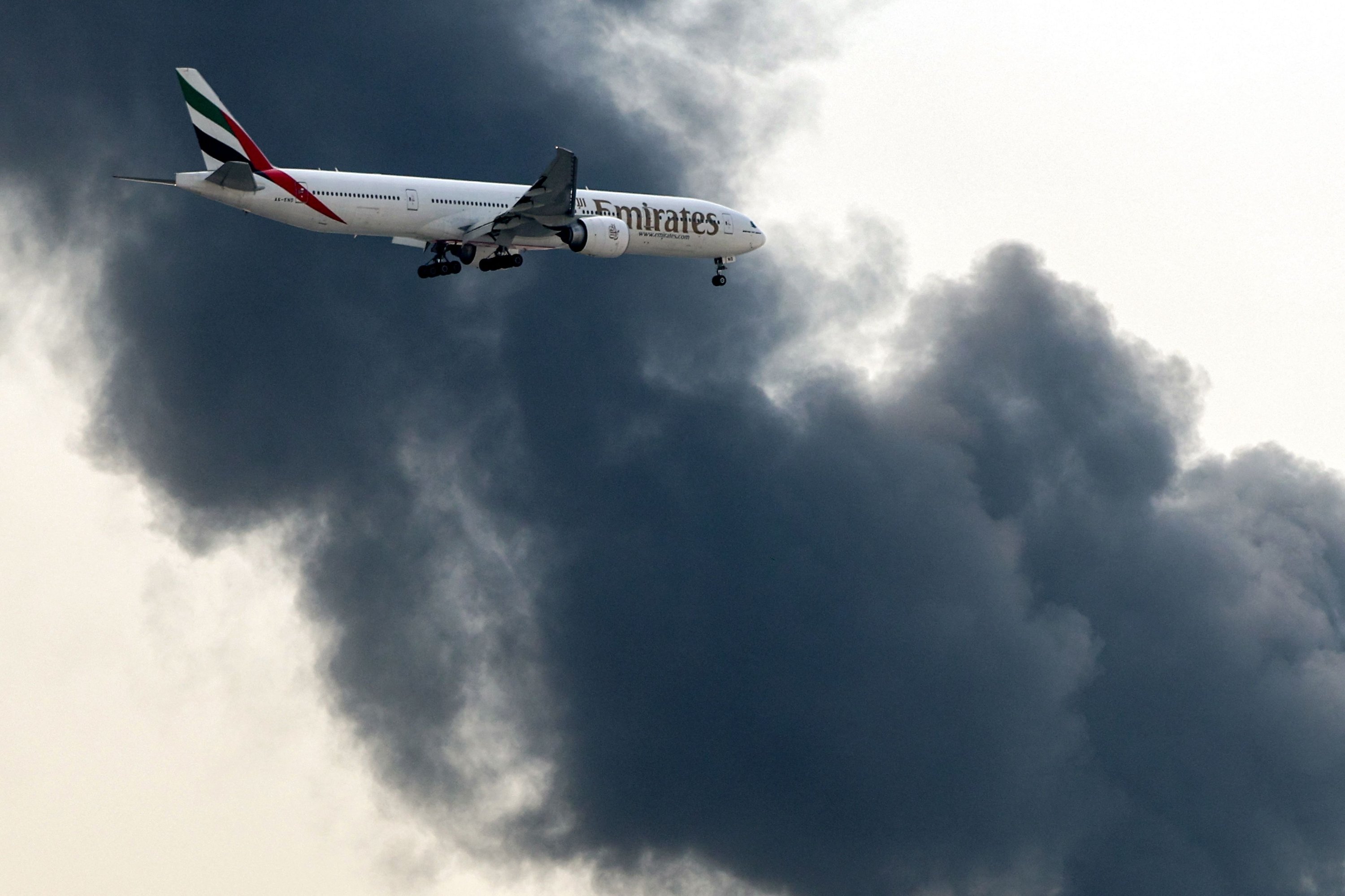 UAE issues nationwide alert over potential missile threats