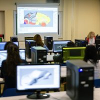 University students work on 3D modeling projects during a computer-aided design class, Istanbul, Türkiye, April 22, 2026. (Shutterstock Photo)