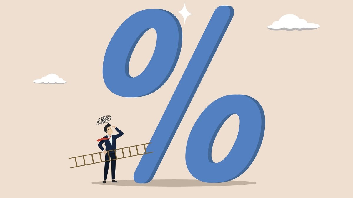 "The global monetary policy environment is entering a period in which central banks with different objectives are simultaneously trying to manage different risks." (Shutterstock Photo)
