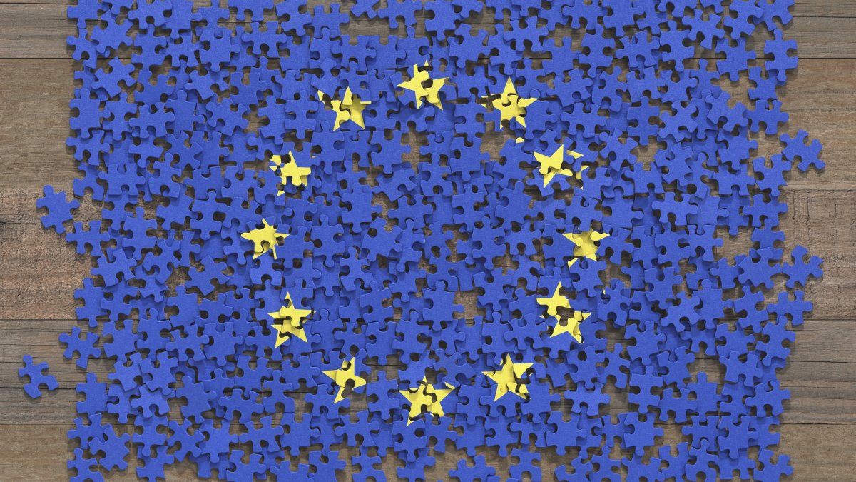 "Europe, mired in such diverse political differences and conflicts across various dimensions, also faces economic problems." (Getty Images Photo)