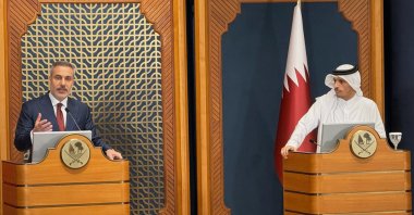 Foreign Minister Hakan Fidan and Qatar's Prime Minister and Foreign Minister Sheikh Mohammed bin Abdulrahman Al Thani speak during a press conference, Doha, Qatar, March 19, 2026. (AP Photo)