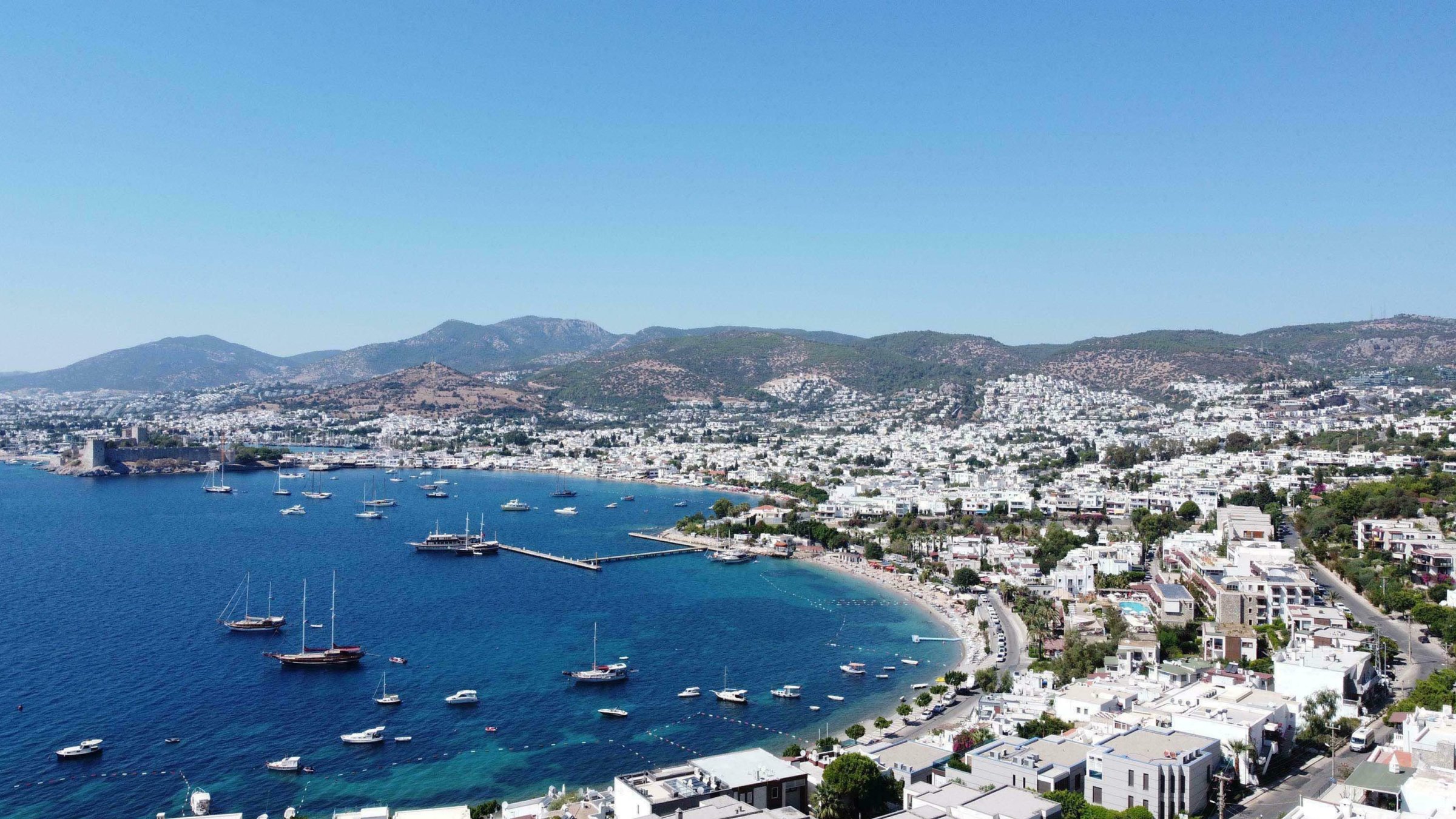 Sea shores get busy as the record rises ocean temperatures continue, Muğla, Türkiye, Aug. 12, 2026. (DHA Photo)
