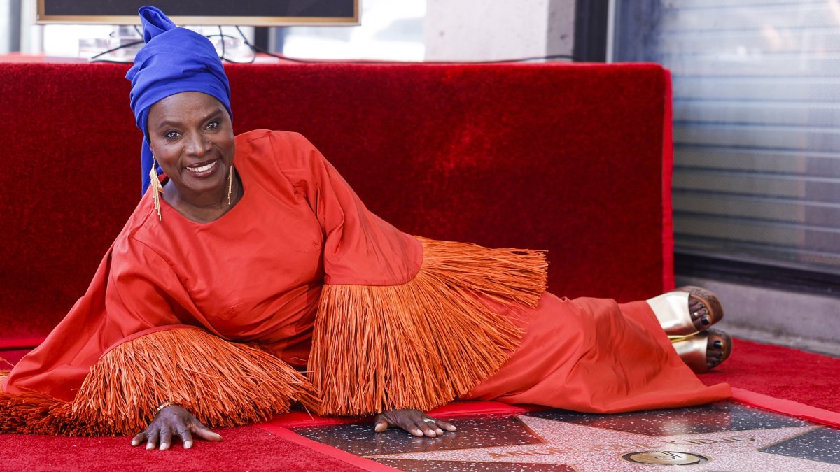 Beninese singer and five-time Grammy Award winner Angelique Kidjo poses during a ceremony honoring her with the 2,854th star on the Hollywood Walk of Fame in the Recording category on Hollywood Boulevard, Los Angeles, California, U.S., Aug. 18, 2026. (EPA Photo)