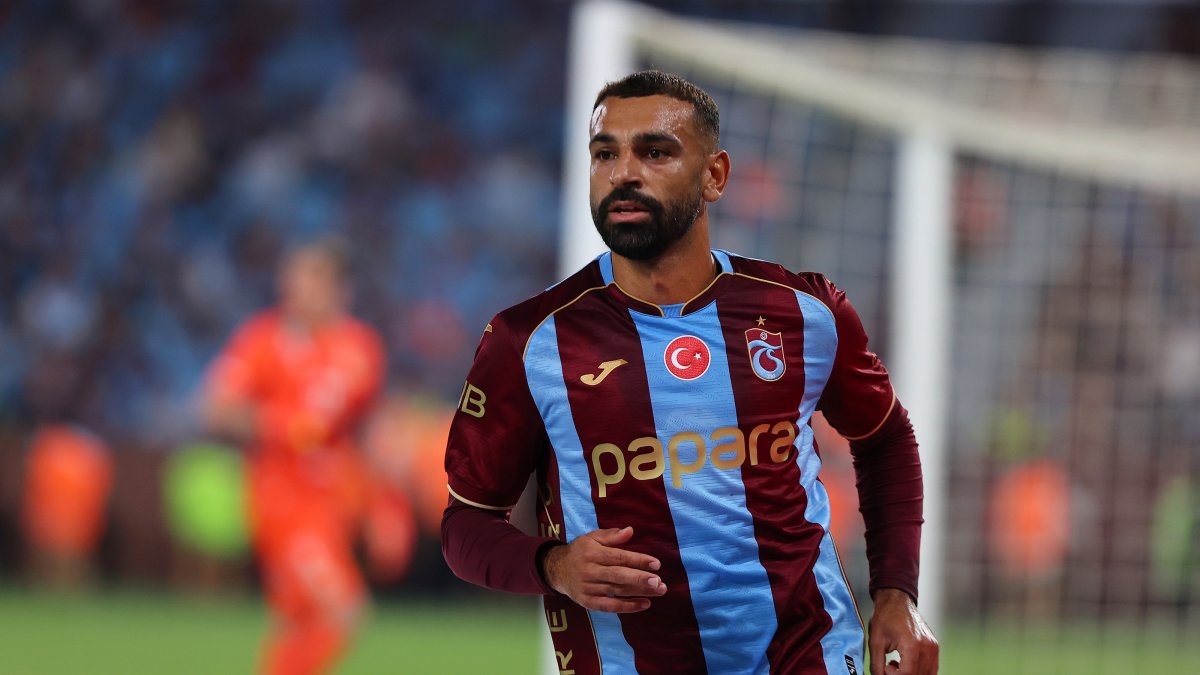 Trabzonspor's Mohamed Salah in action during the UEFA Europa League play-off match against Ferencvaros at Papara Park, Trabzon, Türkiye, Aug. 20, 2026. (AA Photo)