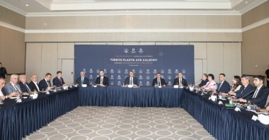 Officials discuss measures to strengthen plastic-waste management and recycling during a coordination meeting, Adana, Türkiye, Aug. 20, 2026. (Courtesy of the Zero Waste Foundation)