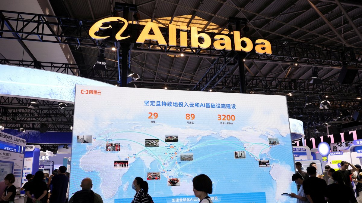 People visit an Alibaba booth during the World Artificial Intelligence Conference, Shanghai, China, July 26, 2025. (Reuters Photo)