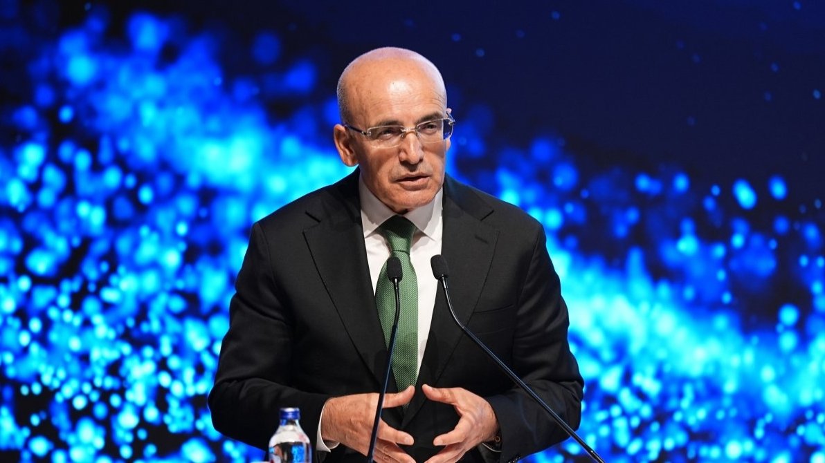 Türkiye's finance minister points to falling budget deficit as savings drive continues