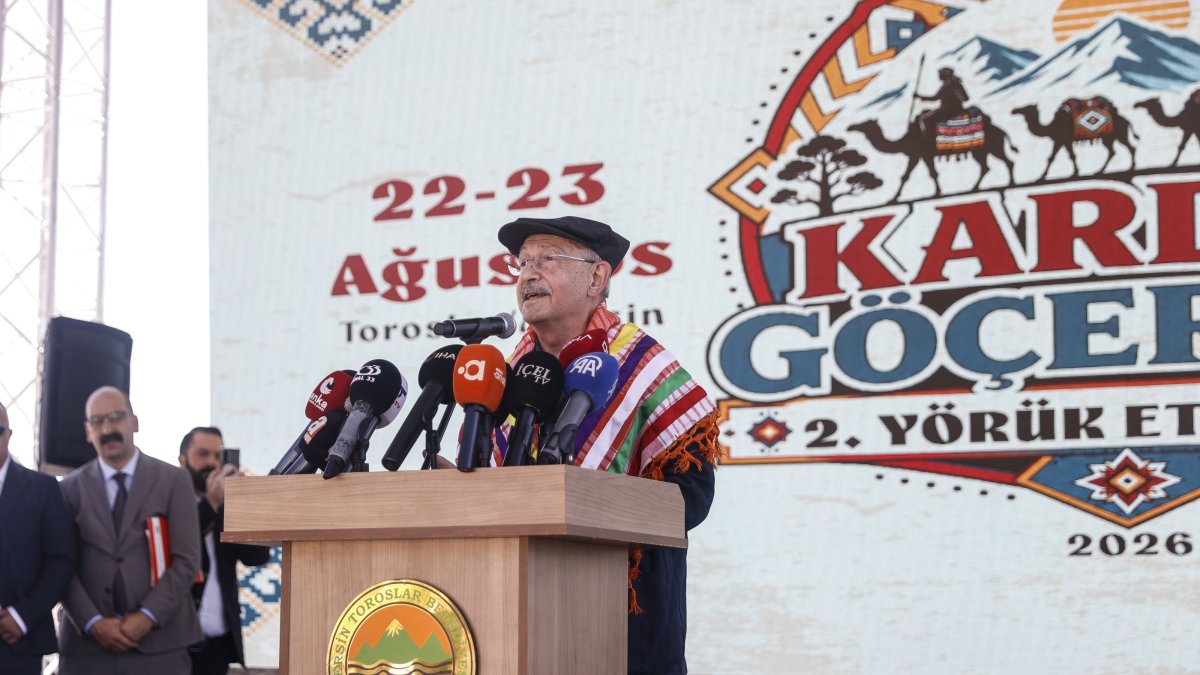CHP Chair Kemal Kılıçdaroğlu addresses an event in Mersin, southern Türkiye, August 22, 2026. (AA Photo)