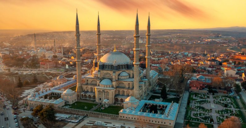 The Selimiye Mosque, Edirne, Türkiye. (Shutterstock Photo)