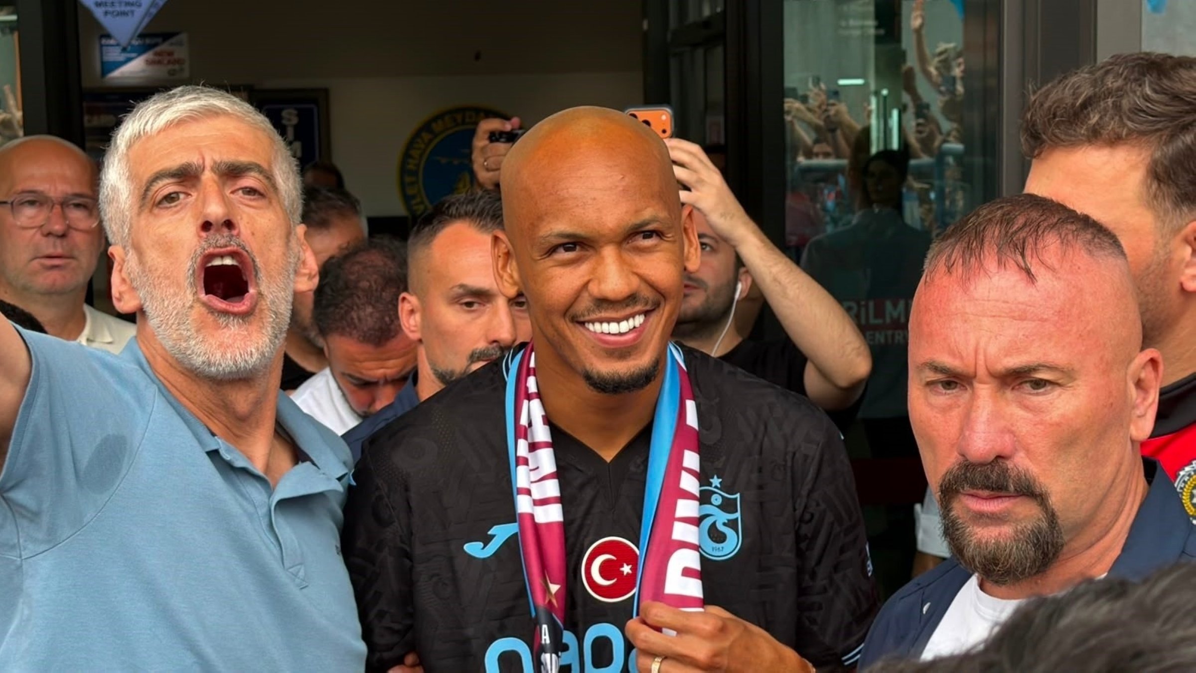 Trabzonspor verpflichtet Ex-Liverpool-Mittelfeldspieler Fabinho für ein ...