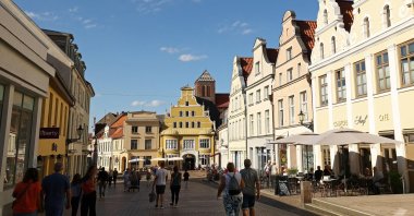 A general view of the pedestrian zone in the historic town center of Wismar, Germany, Aug. 8, 2026. (Reuters Photo)