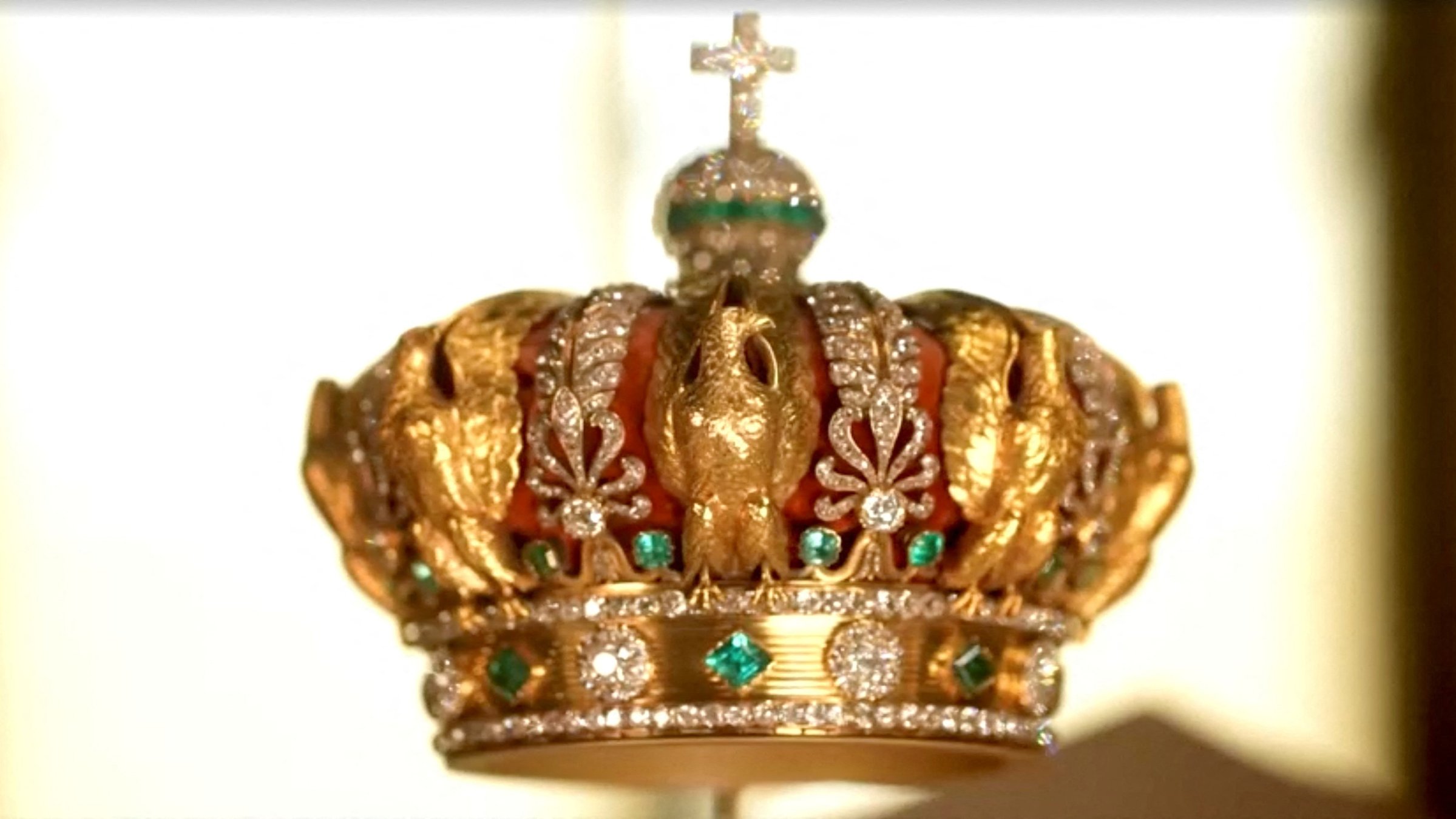 A crown worn by French Empress Eugenie, which was targeted by thieves during a heist at Paris' Louvre Museum on Oct. 19, 2025, but was dropped during their escape, is seen on display in this undated still frame from a video. (Reuters Photo)