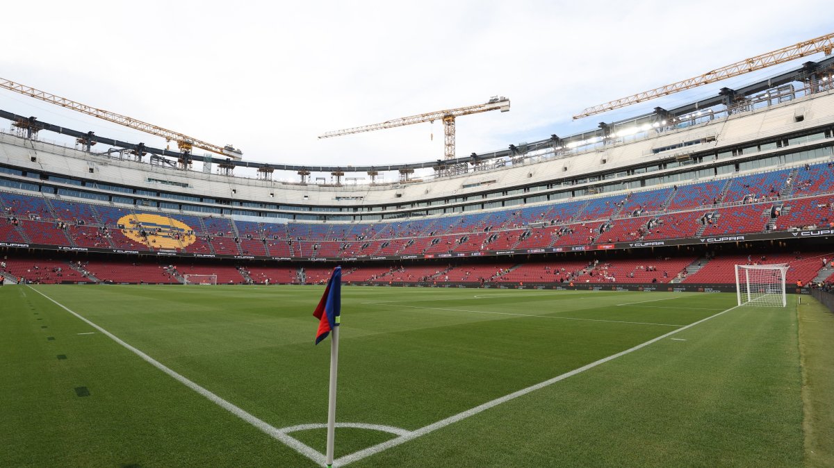 
General view of Barcelona stadium before a match as construction work is seen in the background, Barcelona, Spain, Aug. 19, 2026. (Reuters Photo)