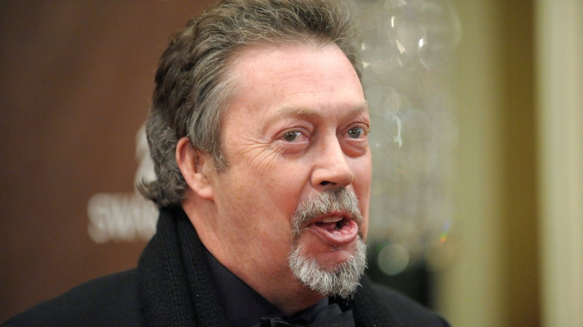 Actor Tim Curry attends the 10th annual Costume Designers Guild Awards in Beverly Hills, California, U.S., Feb. 19, 2008. (Reuters File Photo)