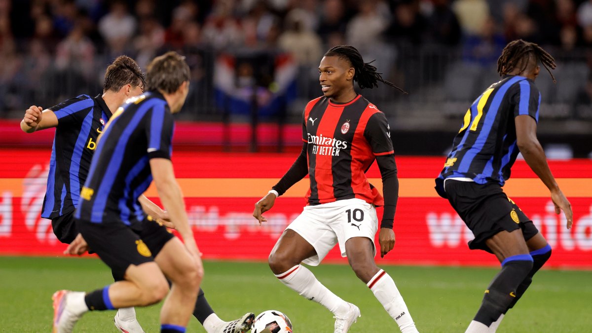 Rafael Leao of AC Milan in action during the AC Milan vs Inter Milan pre-season friendly at Optus Stadium in Perth, Australia, Aug. 5, 2026. (EPA Photo)