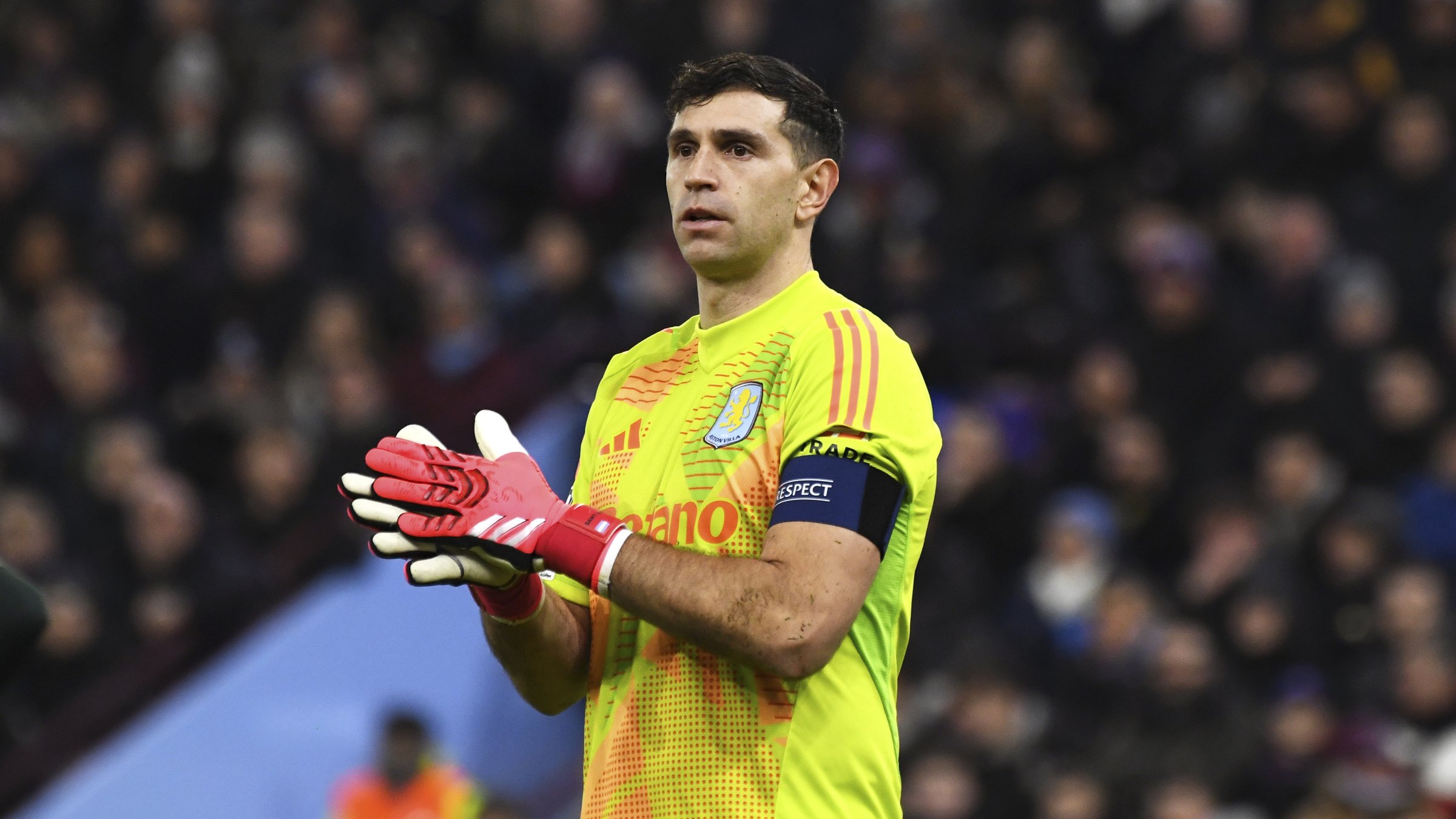 Aston Villa's goalkeeper Emiliano Martinez during the Champions League opening-phase match between Aston Villa and Celtic at Villa Park, Birmingham, U.K., Jan. 29, 2025. (AP Photo)